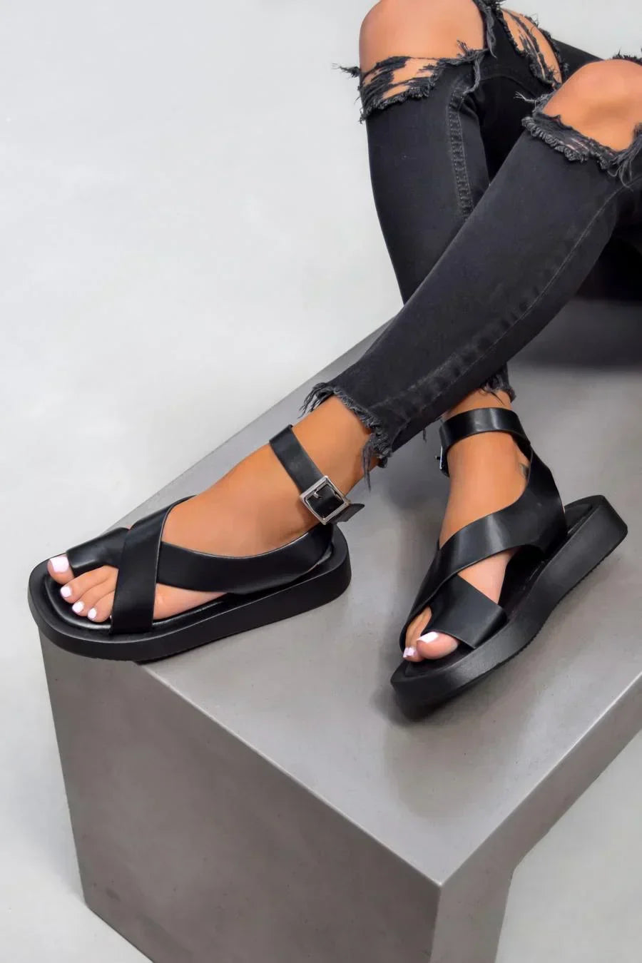 Lightweight open-toe glide sandals for women | Hallie -2