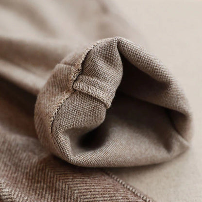 Smart slim-fit heritage chino trousers for men -5