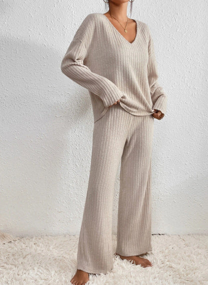 Relaxed Ribbed Two Piece Lounge Set Stylish For Women | Mireva