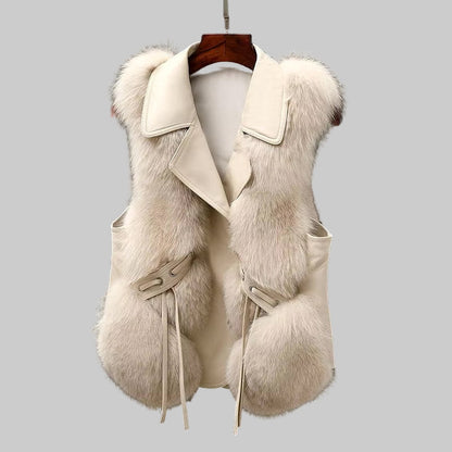 Elegant everyday faux fur sleeveless vest for women | Nereida -1