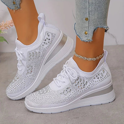 Classic orthopedic everyday slip-on trainers for women | Bonnie -9