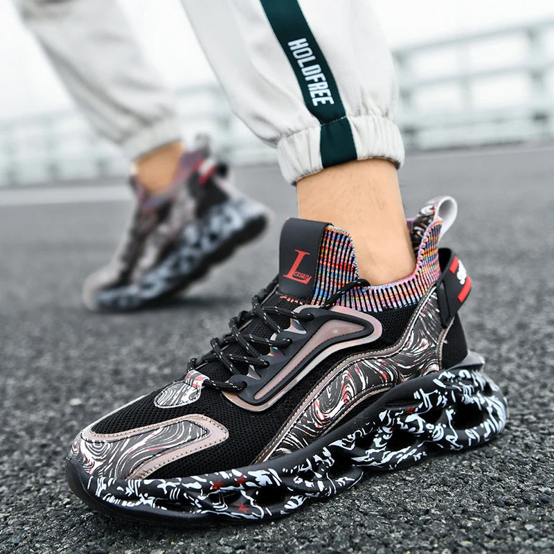 Bold street-style casual trainers for men | Rebel - 3