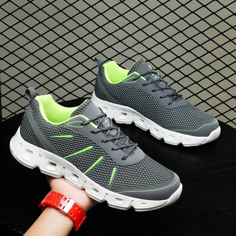 Lightweight comfortable everyday trainers for men | AeroFlex - 2