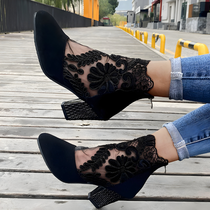 Classic block heel ankle boots for women | Margarith -4
