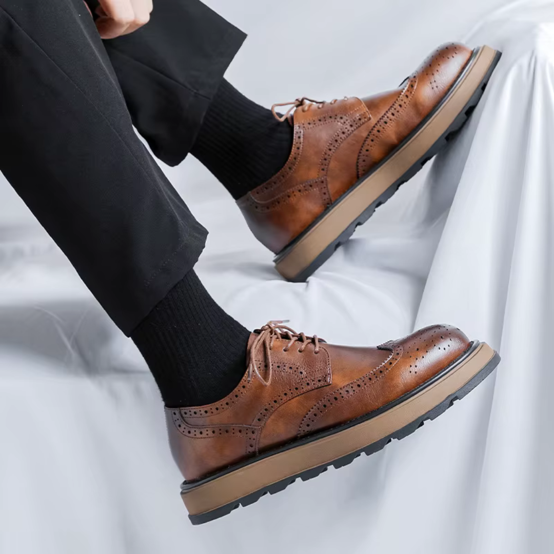 Classic smart brogue Derby shoes for men | West -4