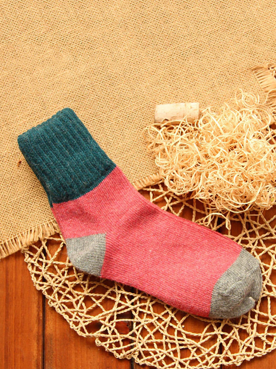 Warm cosy winter wool thick socks for women -7