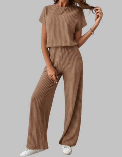 Casual Short Sleeve Top And Trousers Set Stylish For Women | Elamirae