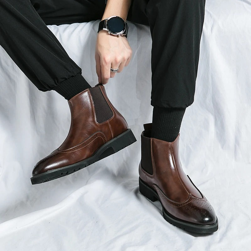Classic leather chelsea boots for men | Alden - 8