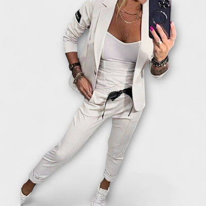 Smart blazer and trousers co-ord set for women | Malou - 6