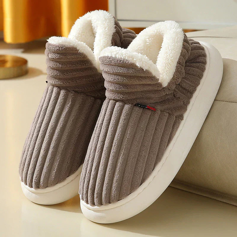 Cozy indoor slippers with supportive footbed | Elira women