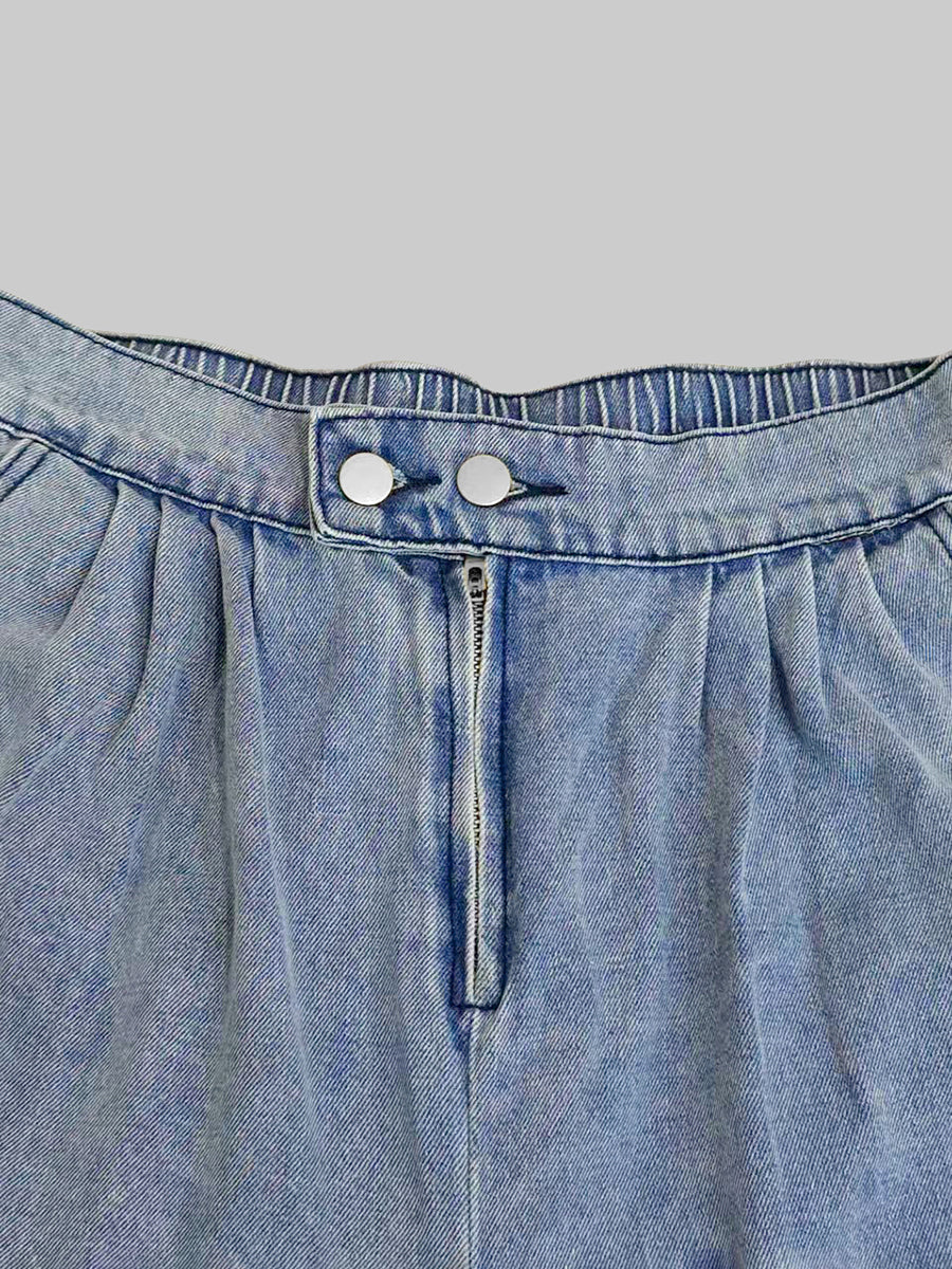Loose buttoned zip solid denim jean trousers for women - 6