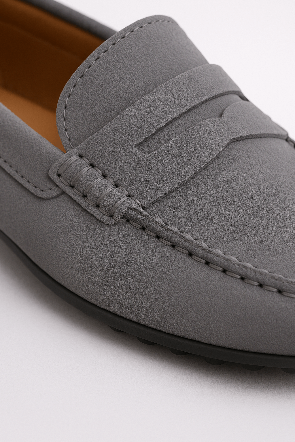 Classic slip-on loafers with refined silhouette for men | Caurelle