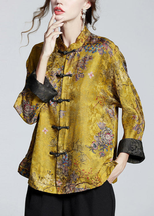 Elegant classic winter coat for women - 1