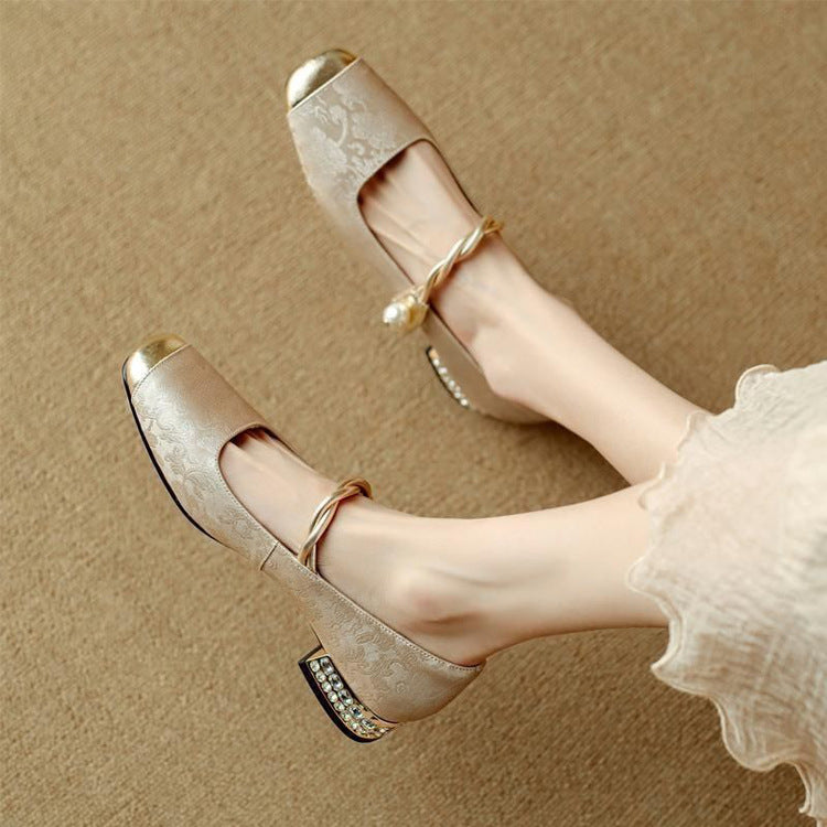 Elegant classic everyday pumps for women | Naila - 14