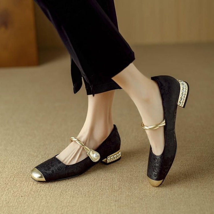 Elegant classic everyday pumps for women | Naila - 7