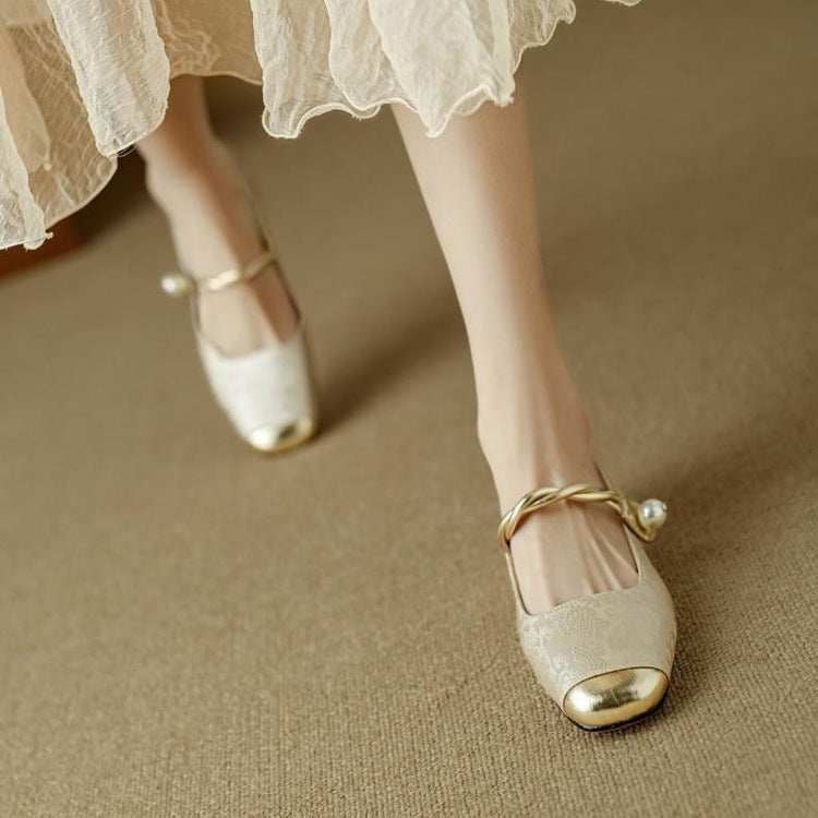 Elegant classic everyday pumps for women | Naila - 17