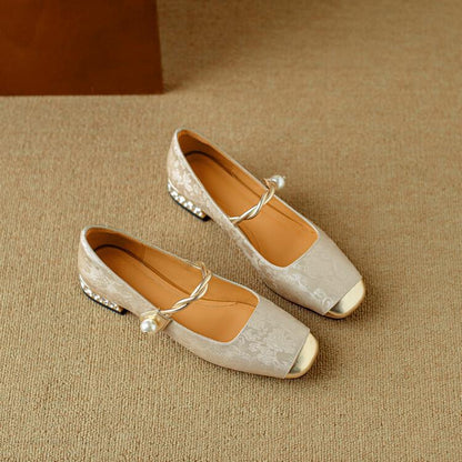 Elegant classic everyday pumps for women | Naila - 18