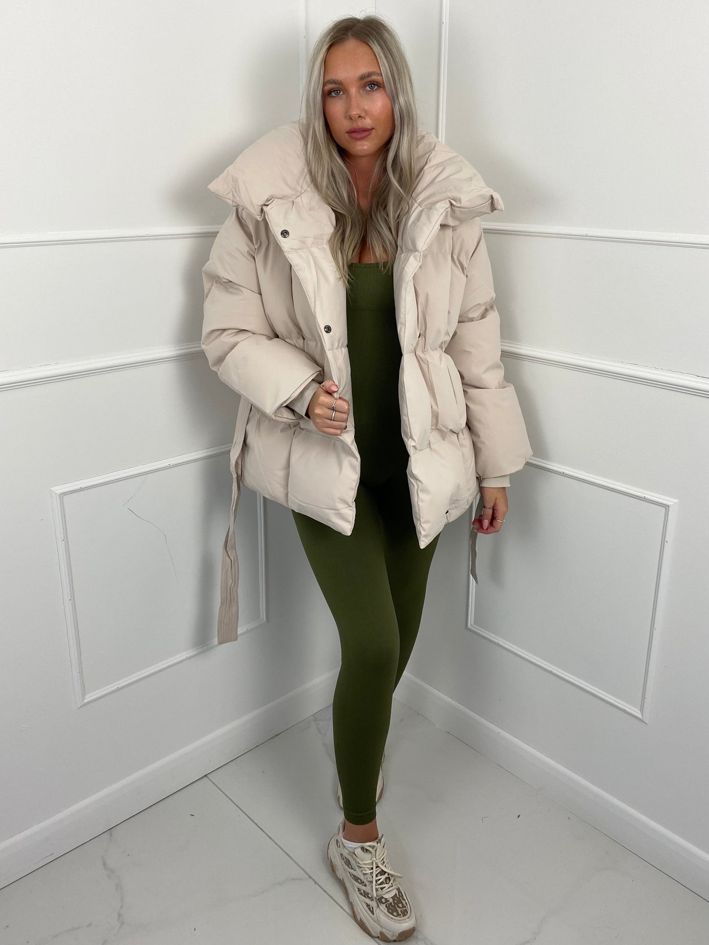 Warm short belted puffer jacket for women | KARLY - 9