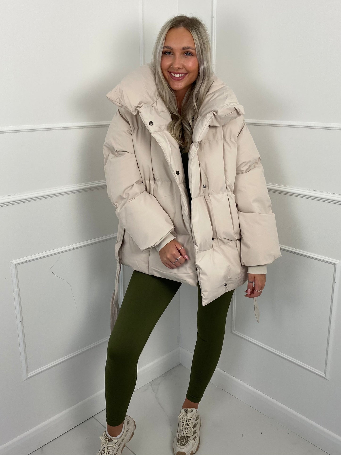 Warm short belted puffer jacket for women | KARLY - 10
