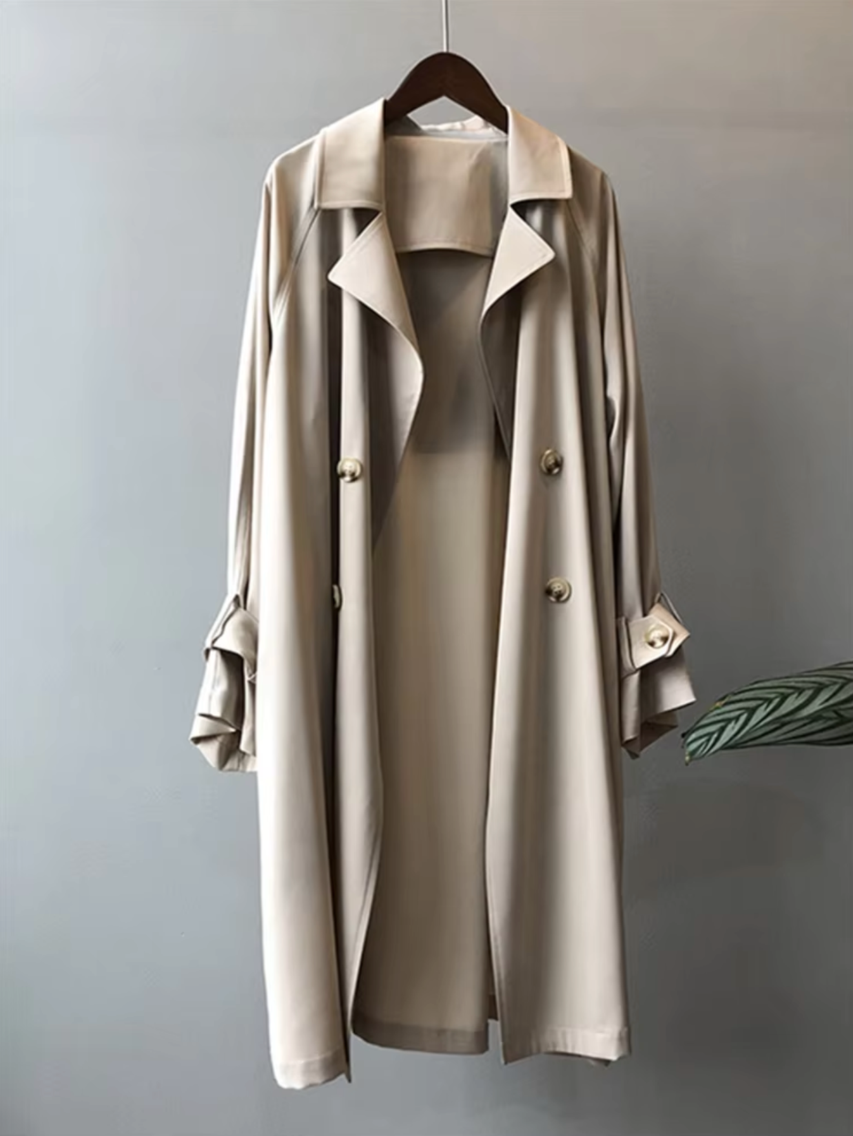 Elegant longline button-through coat for women -2