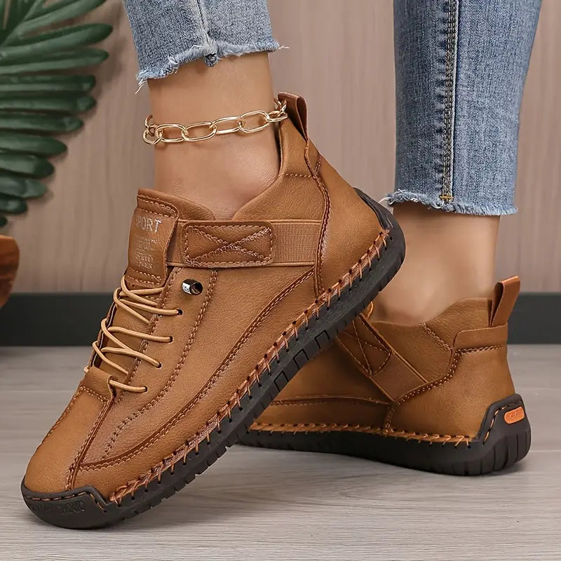 Comfort-Fit Lace-Up Trainers Modern For Women | Elowen