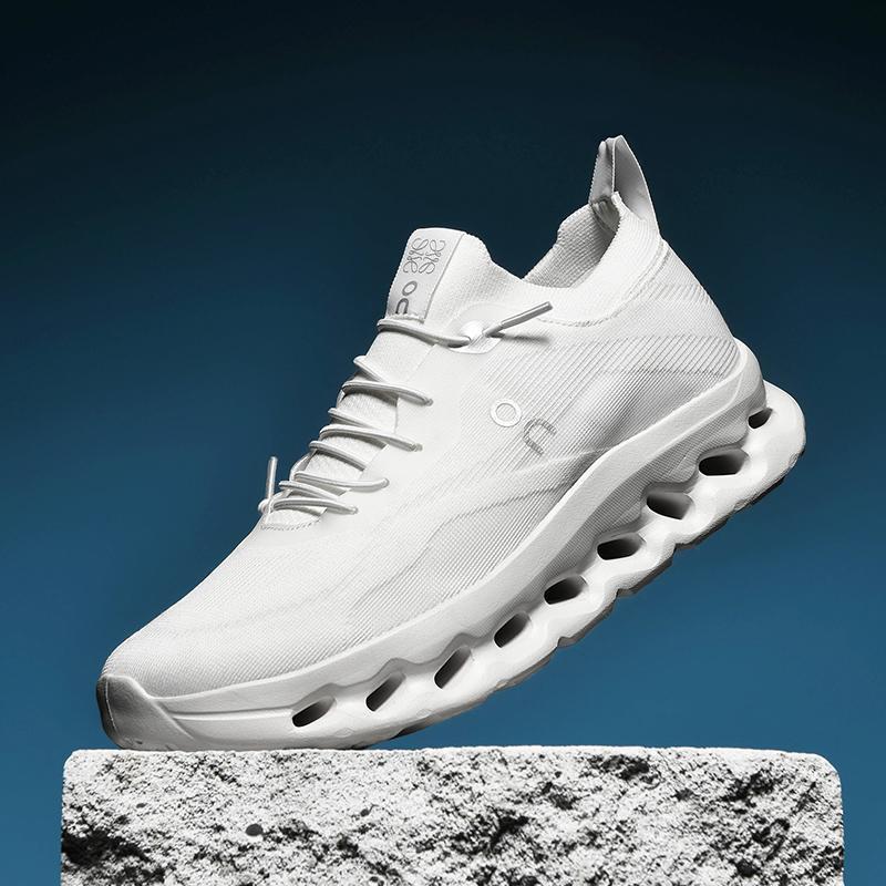 Lightweight Performance Trainers Modern For Men | Zephyr