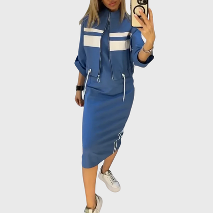Elegant relaxed two-piece set for women - 4