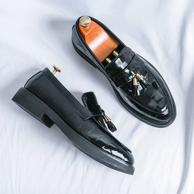 Classic leather slip-on loafers for men | Lorenzo - 13