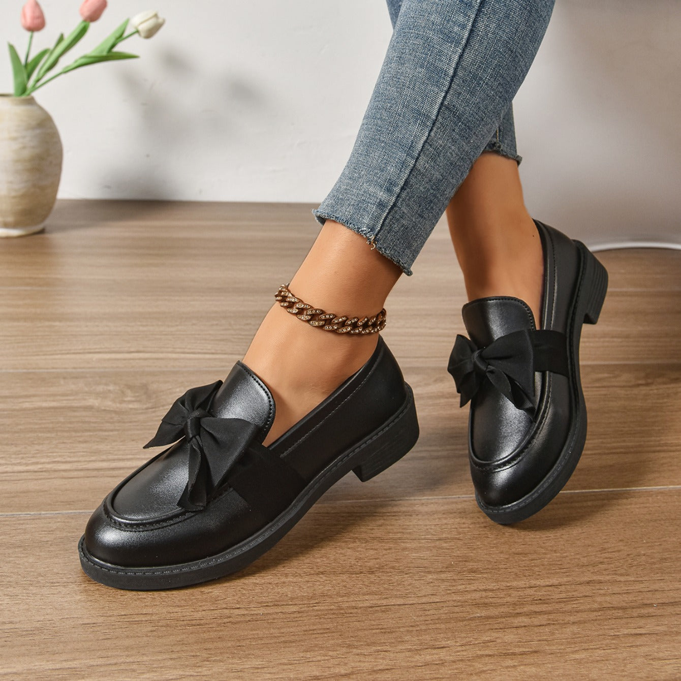Comfortable classic everyday shoes for women | Ayora - 19