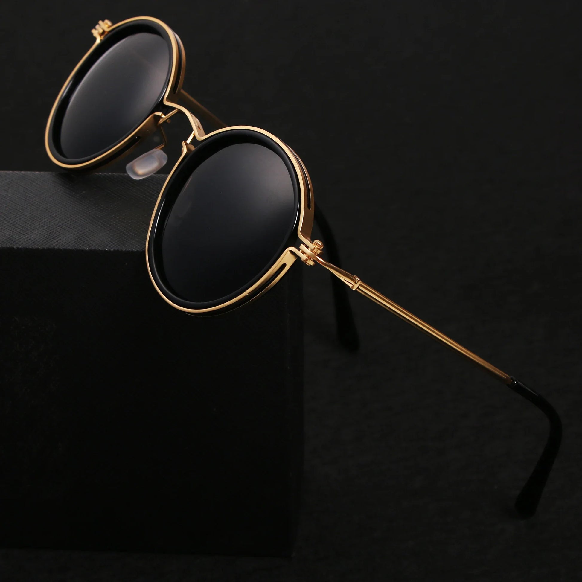 Classic everyday tinted sunglasses for women - 4