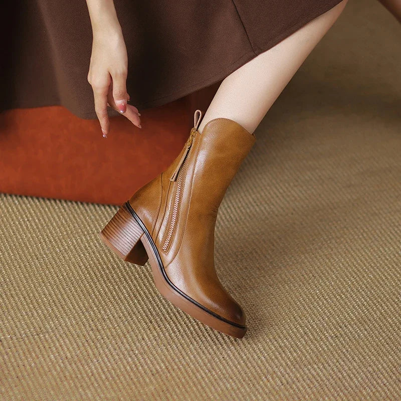 Elegant leather ankle boots for women | Grazia - 7