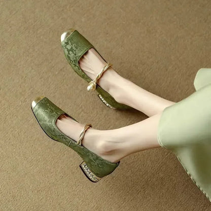 Elegant classic everyday pumps for women | Naila - 3