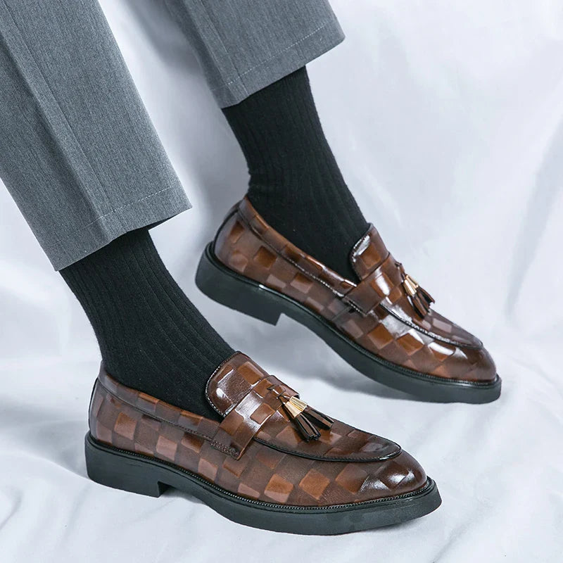 Classic leather slip-on loafers for men | Lorenzo - 3