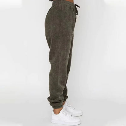 Comfortable everyday casual sweatshirt for women | Cordella - 5