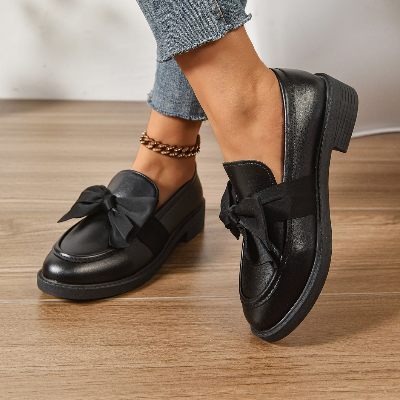 Comfortable classic everyday shoes for women | Ayora - 21