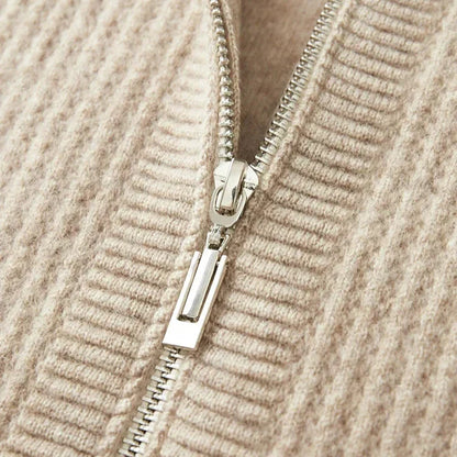 Refined Zip Hoodie Trendy for Men | Matteo
