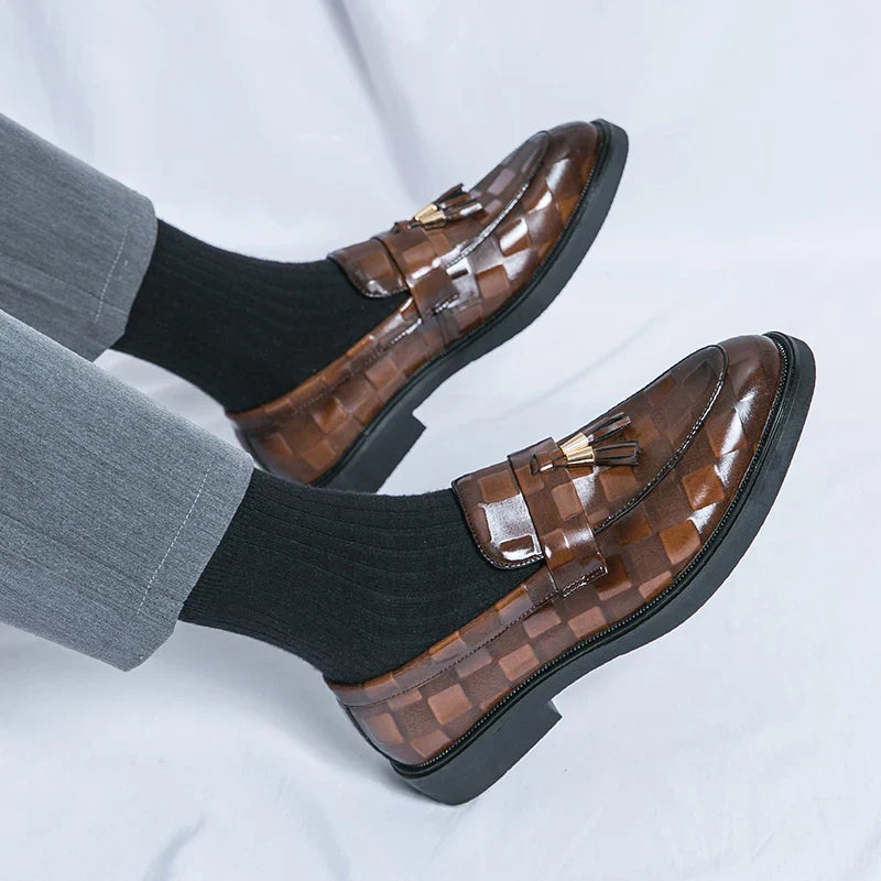Classic leather slip-on loafers for men | Lorenzo - 4