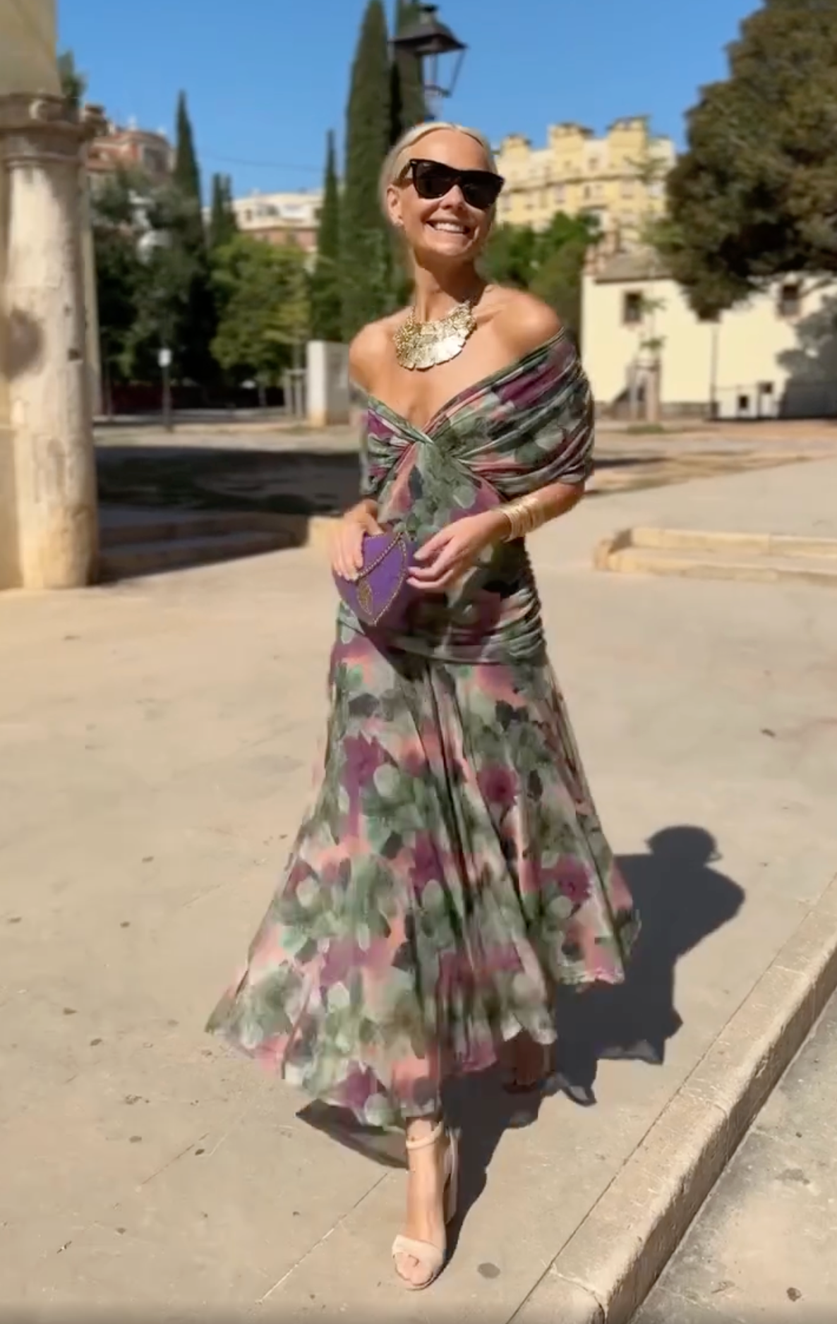 Romantic floral print maxi dress for men | Eloria - 5