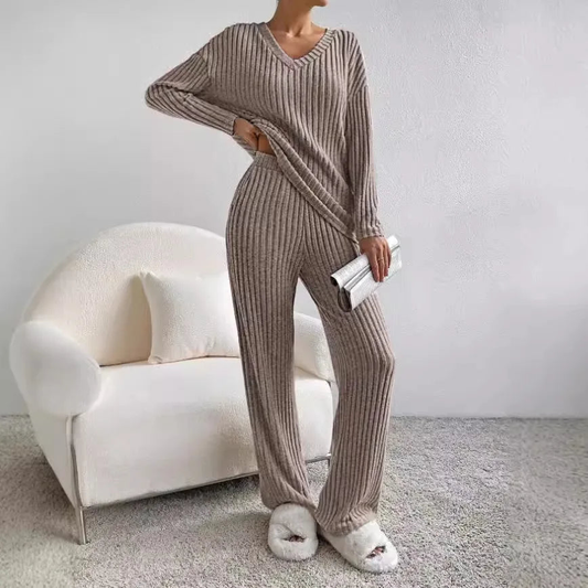 Relaxed Ribbed Two Piece Lounge Set Stylish For Women | Mireva