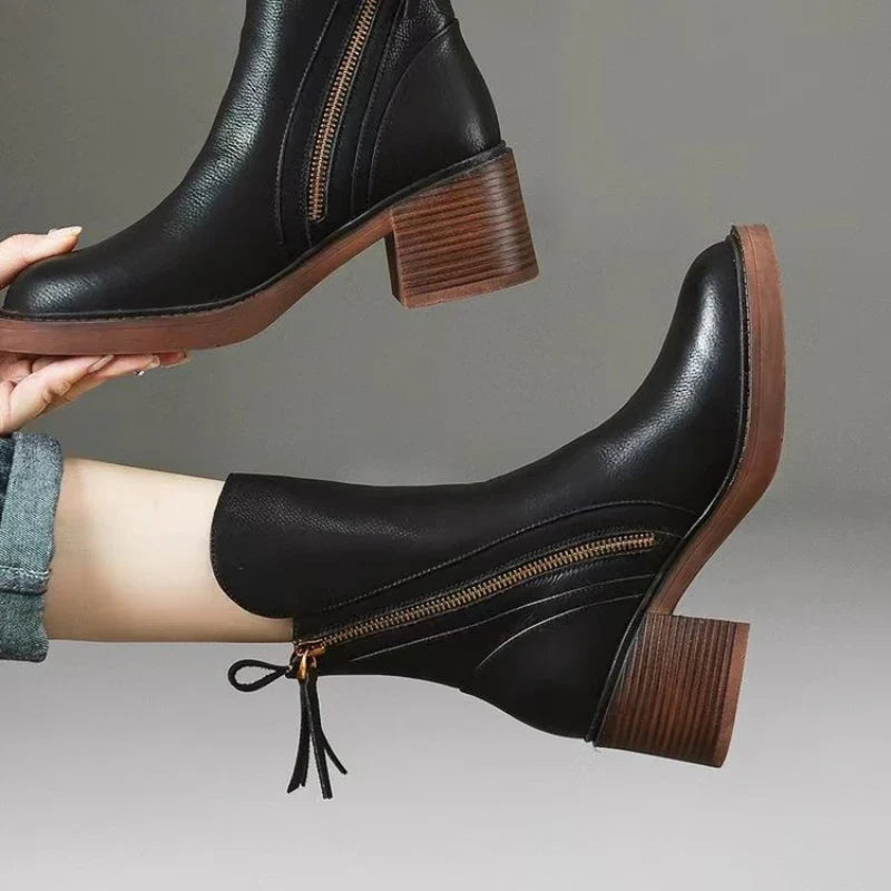 Elegant leather ankle boots for women | Selene - 9