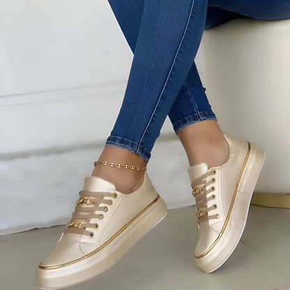 Stylish low-top everyday trainers for women | Aveline -3