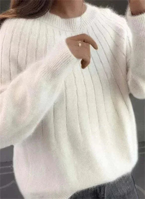 Soft 100% cashmere elegant everyday sweater for women | Sofie - 4