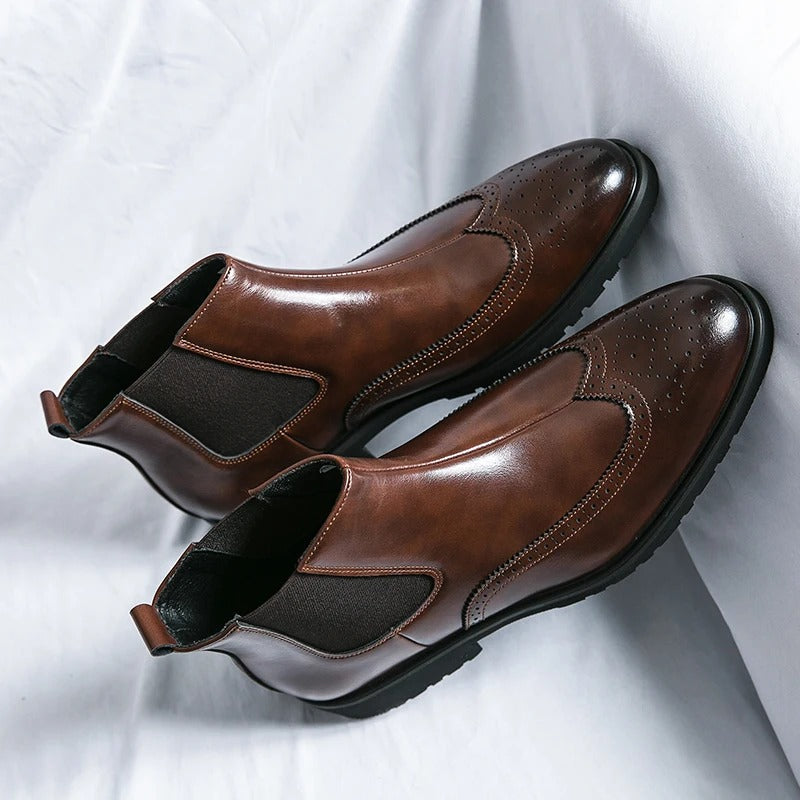 Classic leather chelsea boots for men | Alden - 2