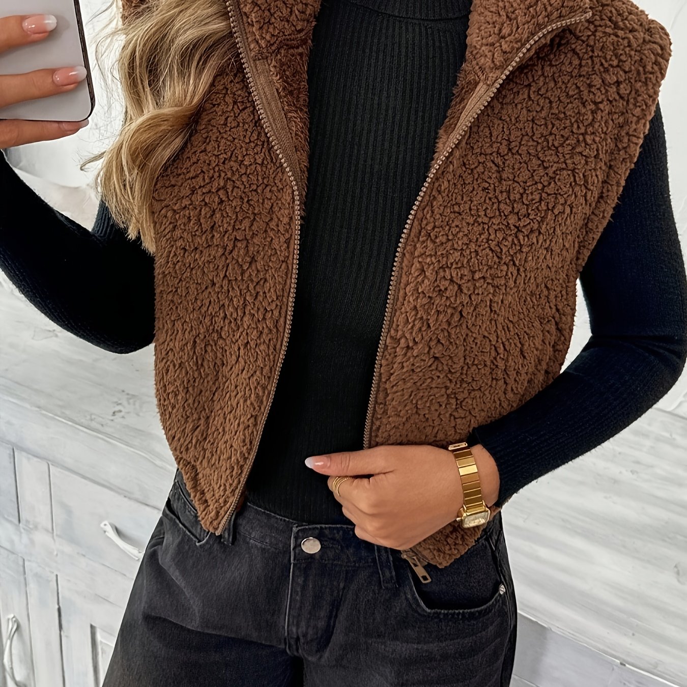 Stylish sleeveless teddy fleece gilet for women | Delia -12
