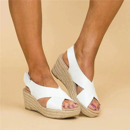 Comfortable orthopedic everyday sandals for women - 3