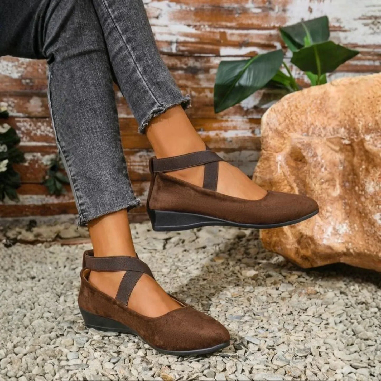 Closed Toe Wedge Ballerina Shoes Chic For Women | Mirelle