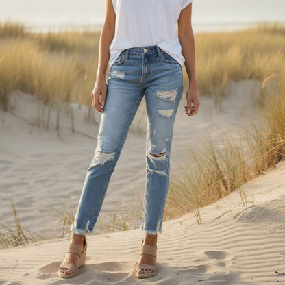 Classic high-waist slim-fit jeans for women - 1