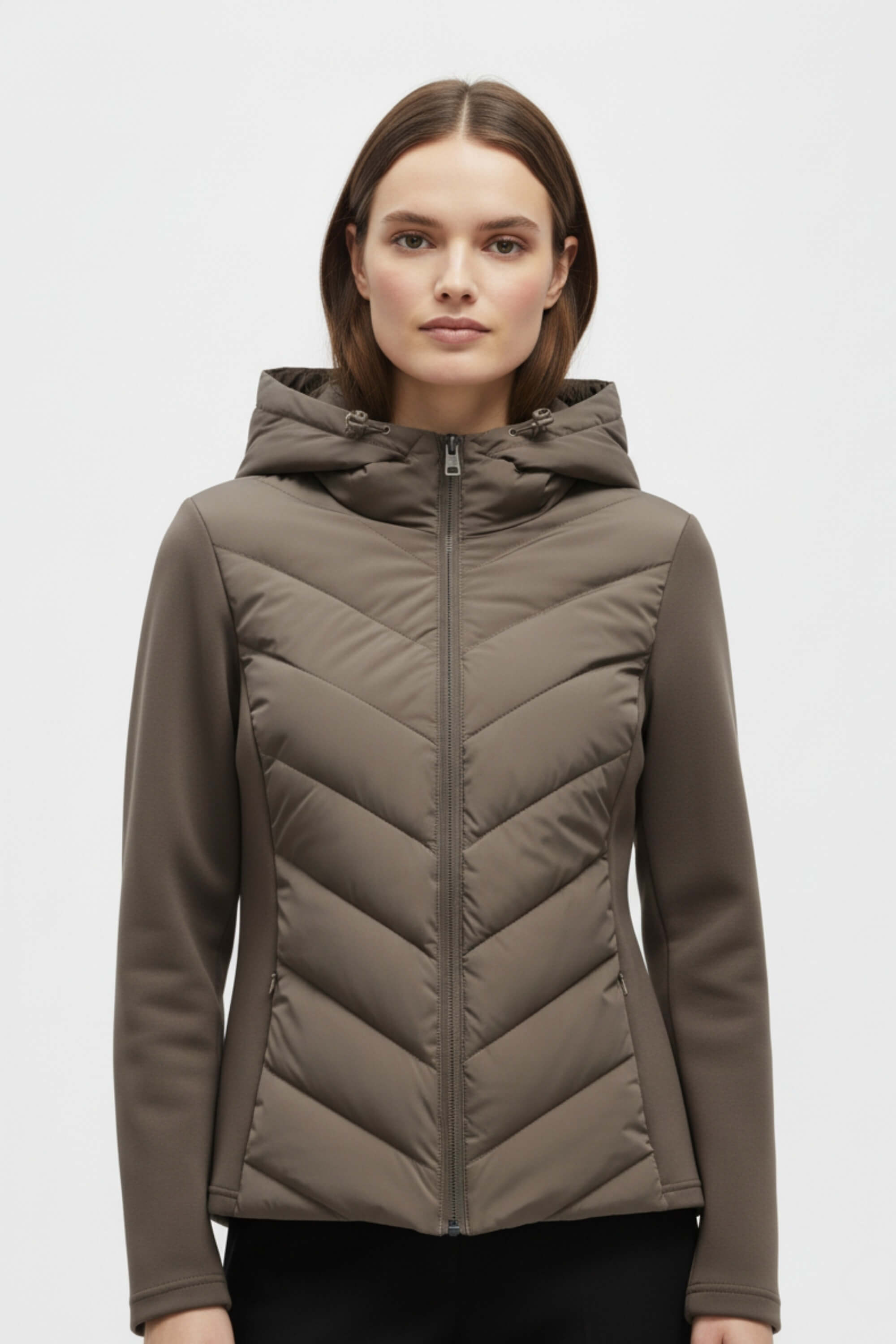 Hooded puffer jacket with clean silhouette for women | Caurelle