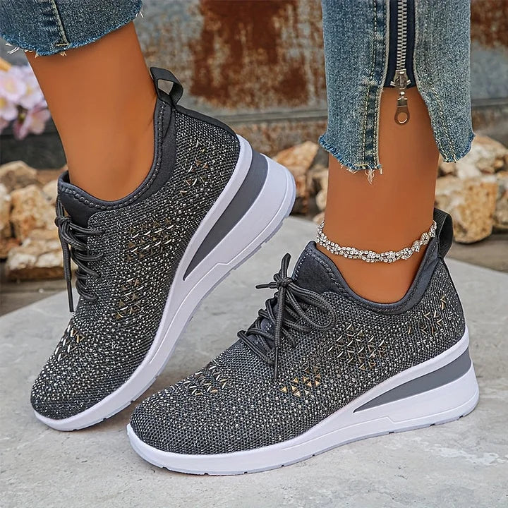 Classic orthopedic everyday slip-on trainers for women | Bonnie -15