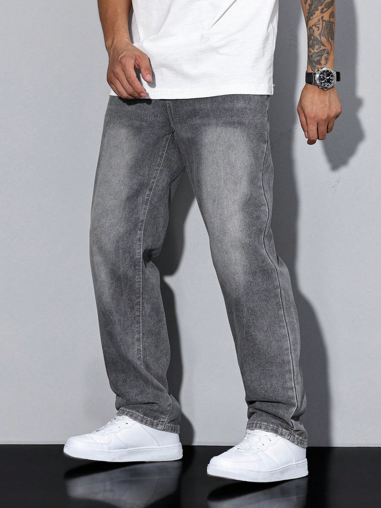 Relaxed wide-leg casual jeans for men - 10
